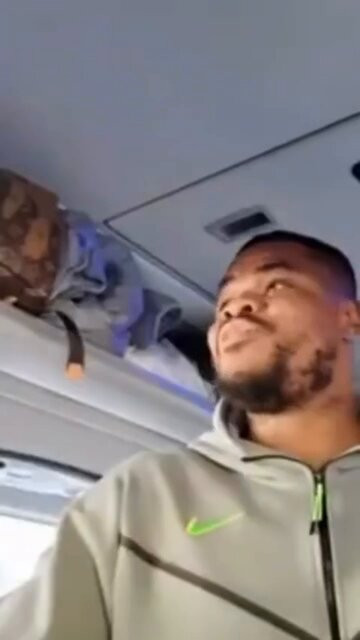 YCNy1mx9r8rzlAY .jpg