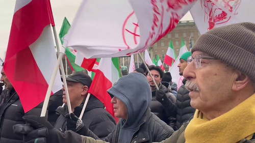 5YesWW TMyanZ40I.jpg