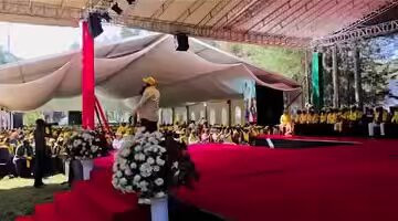 XpqBDU x00s weZj.jpg