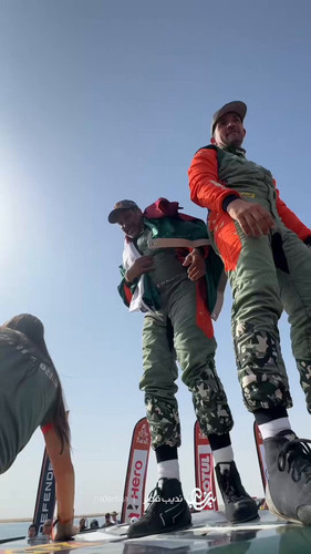 Niv Fhir aa3ty3r.jpg