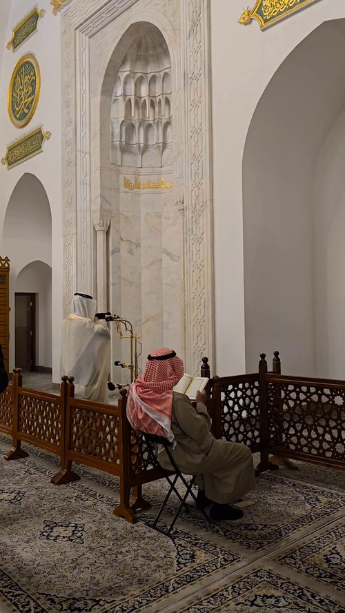 gg4CbtXXZN8 qXKz.jpg