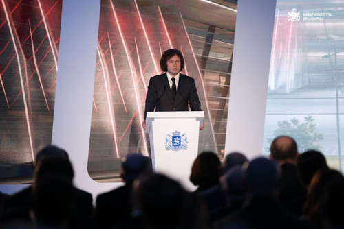 G vw8aqWsAAg p1?format=jpg.jpg