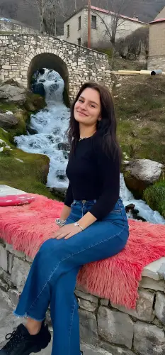 retouch 1709052192742.webp