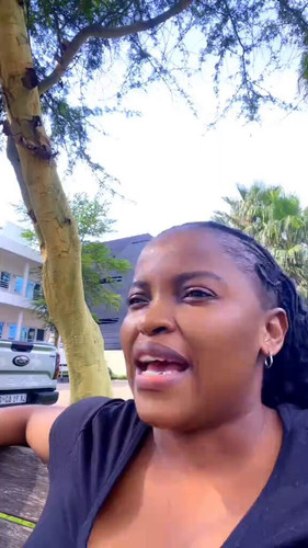 ZMbsPPYw4aoaArc .jpg