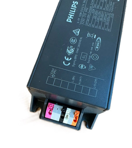 bo nguon ballast tang pho driver led philips xitanium xi fp 150w 0.2 0.7a slnde 230v s240 sxt (2)