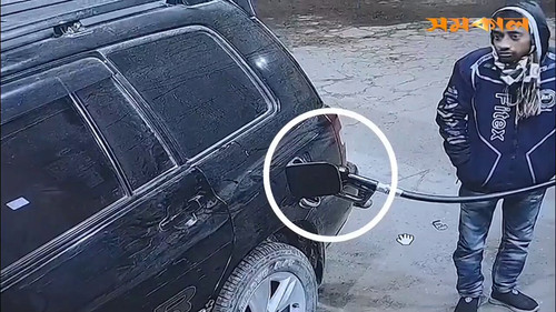 fsZ04U6NszKlbk c.jpg