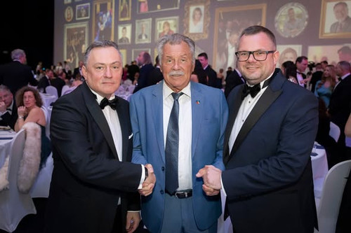 615980500 1456740346462289 8584304858488796273 n.jpg?stp=dst jpg s590x590 tt6& nc cat=106&ccb=1 7& n.jpg