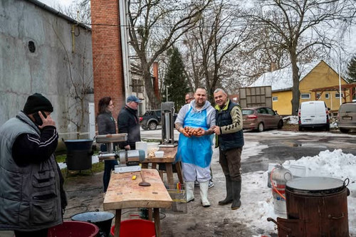 616832907 1329512685647731 7230520217797188257 n.jpg?stp=dst jpg s590x590 tt6& nc cat=110&ccb=1 7& n.jpg