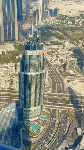 fL v0Gq4tf Ly63N.jpg