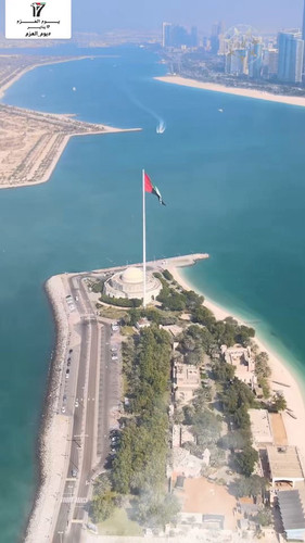 D2GGYFYuEk25PKX .jpg