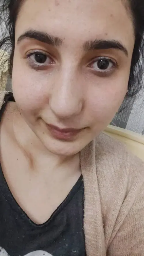 فيديو كول مع خطيبته المحجبة تفرجيه بزازها وكسها لملبن ومقطع يفشخ كسها نياكة 6 576x1024