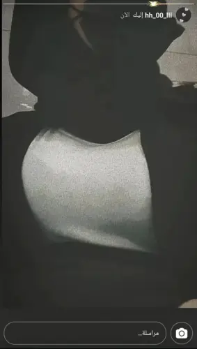 واد فاجر واخد صاحبته تحت كوبري في حتة فاضية يفرك في كسها و تمصله زبره و تبعتله نودز تعرضله بزازاها ا