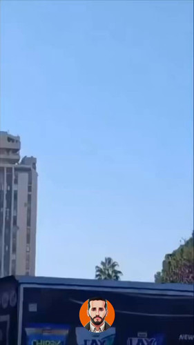 3AFI8SdUXEZlFj7l.jpg