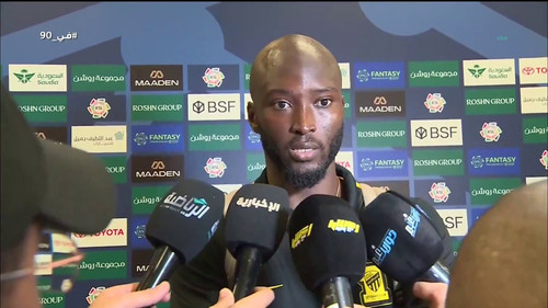 VXaEZ7vxolyalTE .jpg