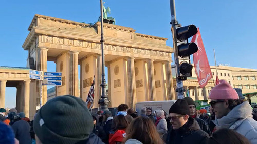 uTRe85nV7P q54d9.jpg