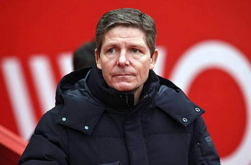 Oliver Glasner kecewa kepada manajemen Crystal Palace Getty Images 696x456.jpg