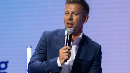 G zDJ0gXEAA2m8C?format=jpg.jpg