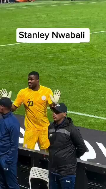 yR0WQCSqXyrK5Ku .jpg