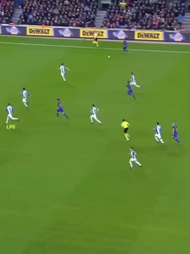 D 0wUxn5CUnrpFjs.jpg