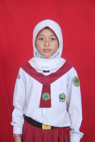 Kencana Ziadatushaliha Wildani.jpg