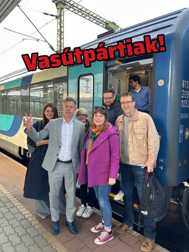 615213999 122147933486955799 3274506086926478136 n.jpg?stp=dst jpg p526x296 tt6& nc cat=110&ccb=1 7&.jpg