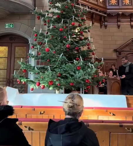 EmQoS0iv 7yCq2VT.jpg