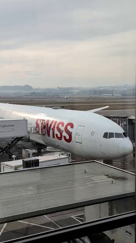 NWEeUAn1N AiNZrN.jpg