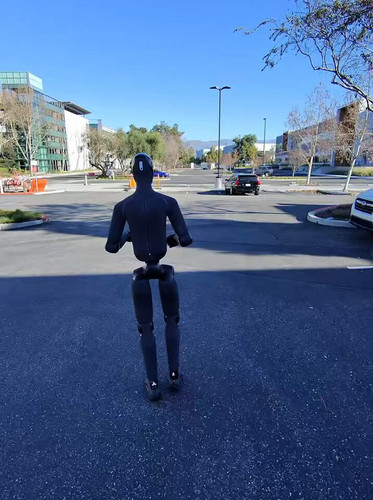 K8C1OSNEIWxjwhw .jpg