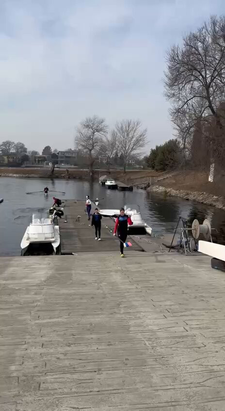 p1IBEsfZQ KsAIb1.jpg