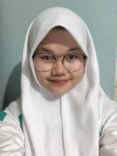 SITI AZMIA FARHATUL UDMA.jpg