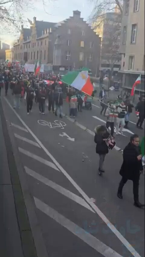 hSrPxvr f5Jl1DW6.jpg