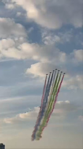 TAJyD73 5wL hwwT.jpg