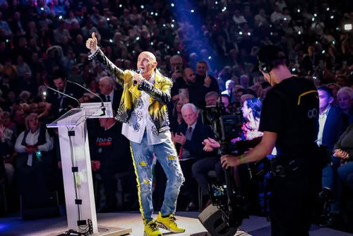 615844419 1382887113849909 8630481447475378682 n.jpg?stp=dst jpg s590x590 tt6& nc cat=111&ccb=1 7& n.jpg