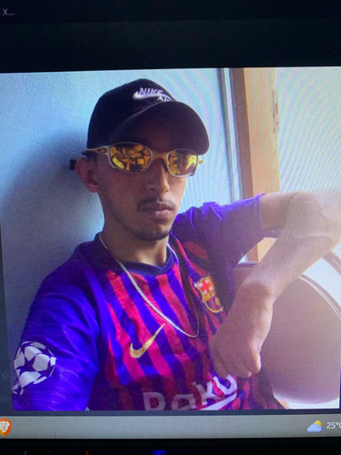 cara de barata.jpg