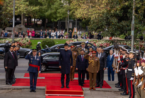 G zLokSbEAAt8ZL?format=jpg.jpg