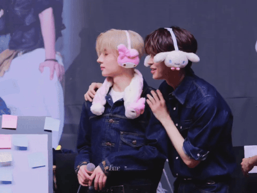 ezgif 49d262ec57a2f2c6.gif