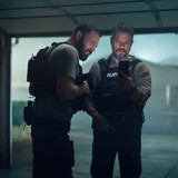 THE RIP. (L to R) Ben Affleck as Det Sergeant JD Byrne and Matt Damon as Lieutenant Dane Dumars in T