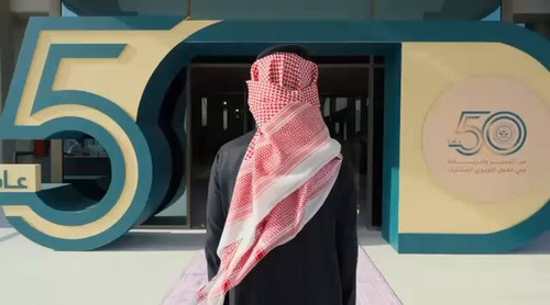 QS00Kl52k pRfrtP.jpg