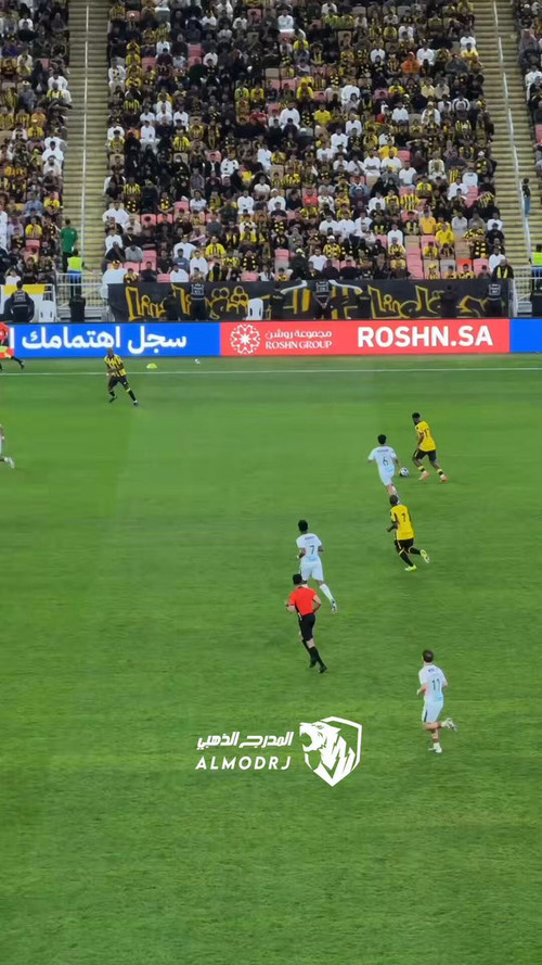 Hu2 jcVELRZO 1Uq.jpg