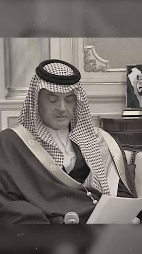 sqqJmEJY1x63PBLH.jpg