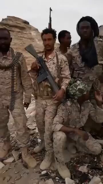 xX8VPllS F32X8Ek.jpg