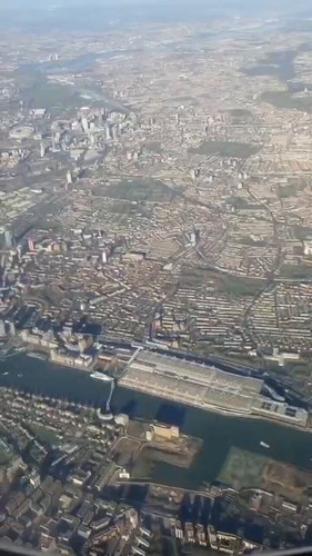 t1YG 8hXu6UJF O6.jpg