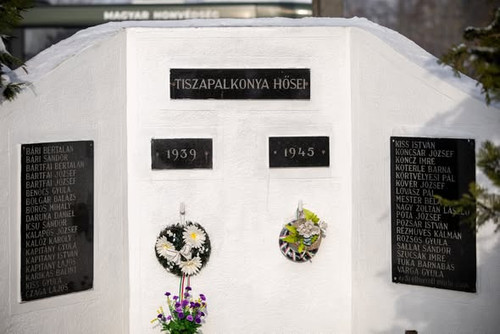 616769721 1398432105404325 1751941936811048888 n.jpg?stp=dst jpg s590x590 tt6& nc cat=109&ccb=1 7& n.jpg