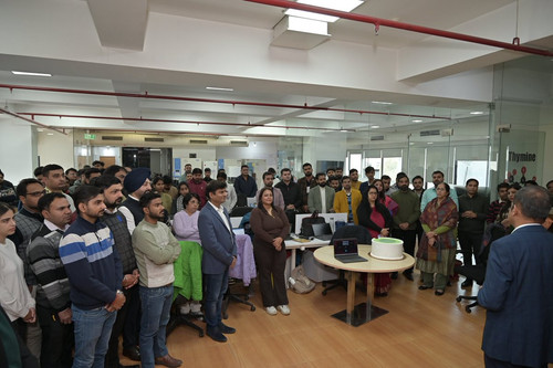 G 1Ha2PawAAOl3a?format=jpg.jpg