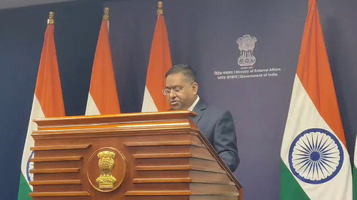 B2HvCjhX23 QXSDZ.jpg