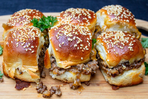 cheeseburger sliders hawaiian rolls 41.jpg