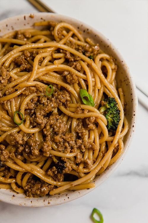 mongolian beef noodles 2.jpg