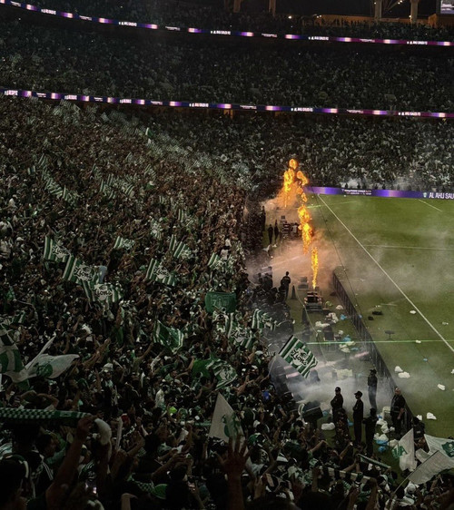 G 5Bd gXgAAALe0?format=jpg.jpg