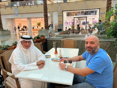 G 5 8O3W0AE5w1J?format=jpg.jpg