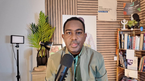 zKuHzTkicfnyc2U .jpg